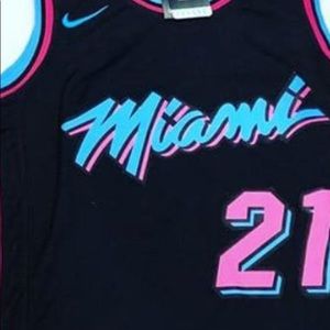 Meet your Posher, Ulises